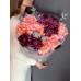 Букет №226 из французских коралловых роз и сортовой хризантемы Bigoudi Purple