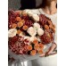 Букет №228 из кустовых пионовидных роз и сортовой хризантемы Bigoudi Red 