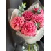 Букет №243 из французских малиновых роз с эвкалиптом в элегантной упаковке