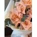 Букет №165 - из  французских розово-персиковых роз c эвкалиптом