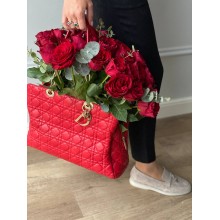 Французские красные розы Mania Fiori   это про самые глубокие чувства!